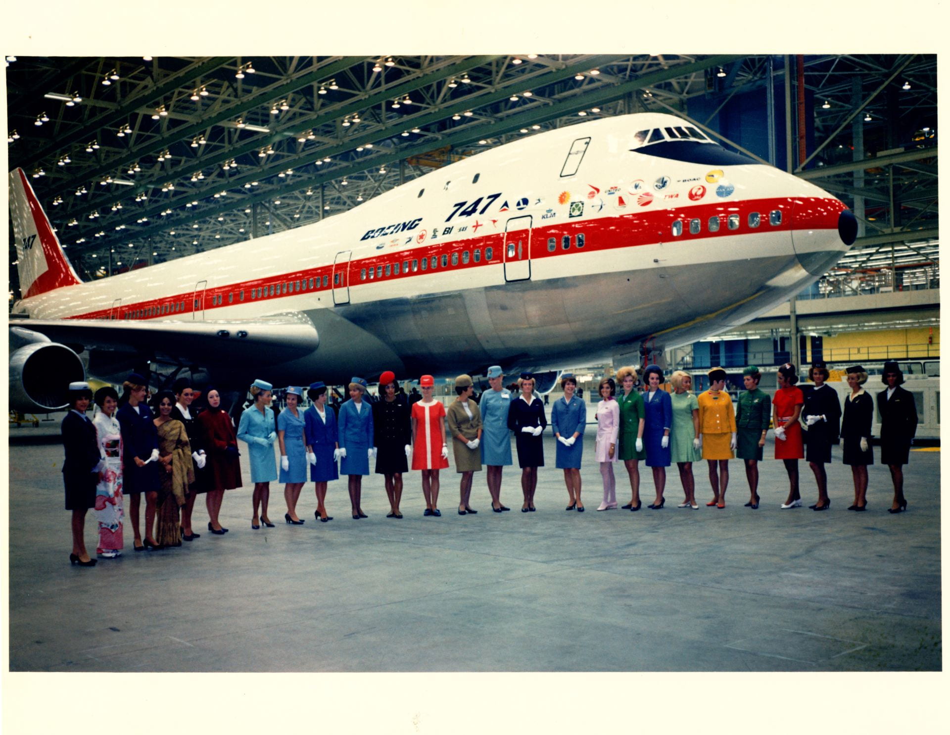 The 747 Takes Off – The Dawn of the Jumbo Jet Age