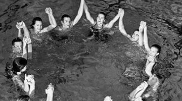 Dolphin Show Pool Routine 1947