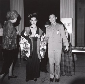 Tseng Kwong Chi with Paloma Picasso in 1980